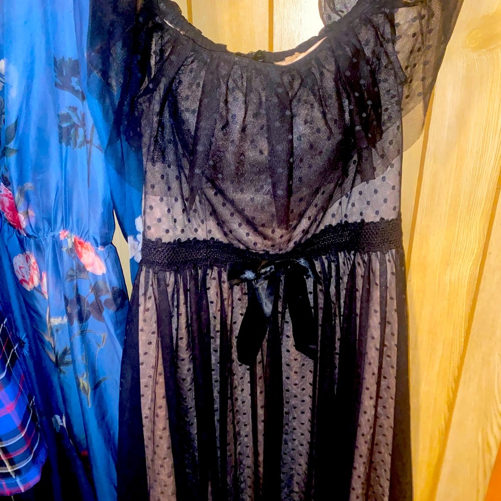 polkadot off the shoulder dress